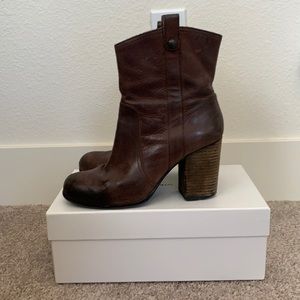 Vintage Vince Camuto Brown Leather Boots Size 8